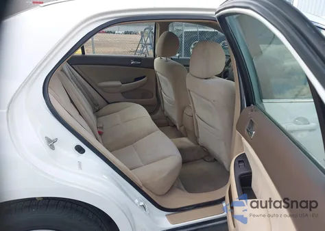 2005 Honda Accord 2.4 Lx from USA, damaged, VIN 3HGCM56435G711043